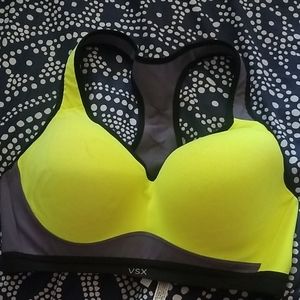 Victoria's secret sports bra